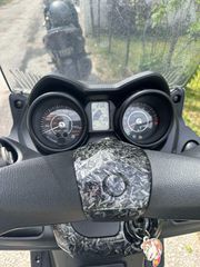 Yamaha XMAX 250 2011-thumb-6
