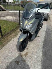 Yamaha XMAX 250 2011-thumb-12