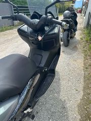 Yamaha XMAX 250 2011-thumb-15