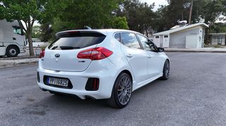 Kia Ceed / cee'd 2017 GT LINE-thumb-4