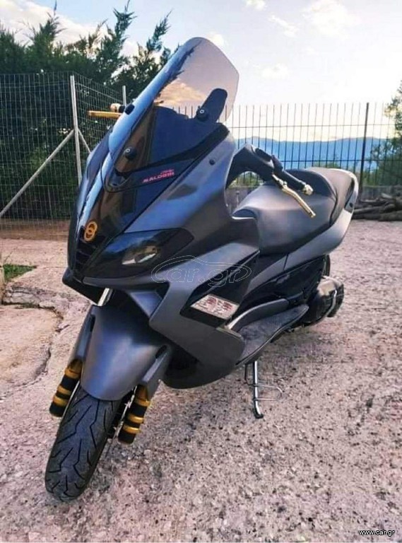 Gilera Nexus 500 2006