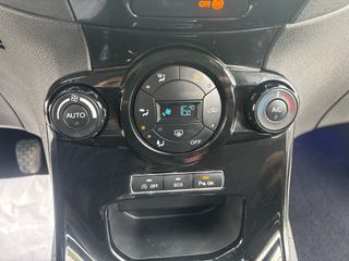 Ford Fiesta 2016 Titanium-thumb-17