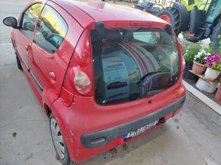 Peugeot 107 2008-thumb-3
