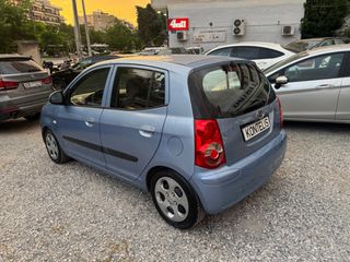 Kia Picanto 2010-thumb-8