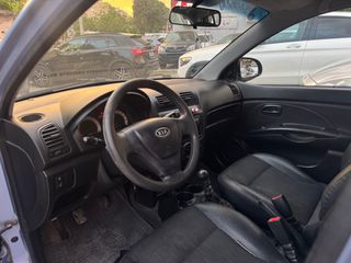 Kia Picanto 2010-thumb-18
