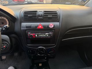 Kia Picanto 2010-thumb-22