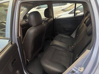 Kia Picanto 2010-thumb-23