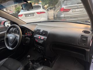 Kia Picanto 2010-thumb-28