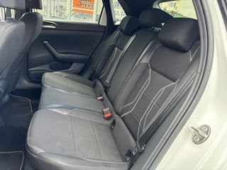 Volkswagen Polo 2019 FULL EXTRA-thumb-16