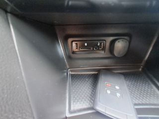 Renault Megane 2016 131PS*ΟΘΟΝΗ*NAVI*ΤΙΜΗ ΓΙΑ ΤΡΙΤΕΚΝΟ ΠΟΛΥΤΕΚΝΟ*ΔΕΣ ΤΟ VIDEO*-thumb-41