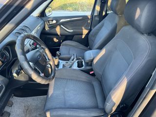Ford S-Max 2008-thumb-5