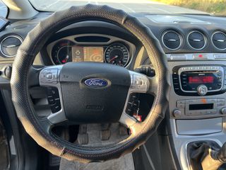 Ford S-Max 2008-thumb-7