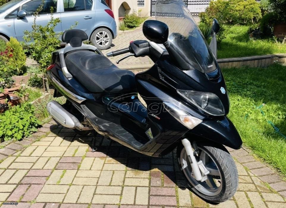 Piaggio X EVO 2008