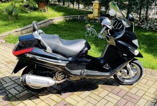 Piaggio X EVO 2008-thumb-2