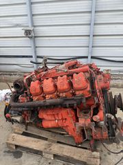 Mercedes Benz V8 OM422-thumb-1