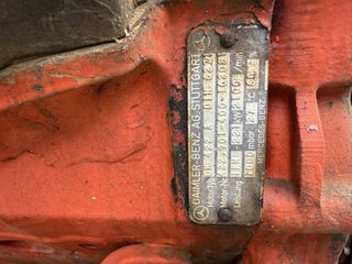 Mercedes Benz V8 OM422-thumb-2