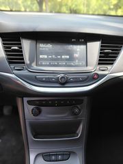 Opel Astra 2016-thumb-16