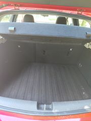 Opel Astra 2016-thumb-22