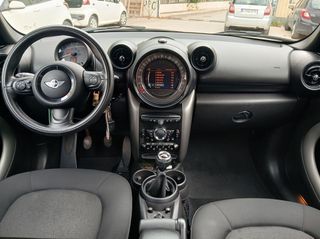Mini Cooper D Countryman 2016-thumb-8