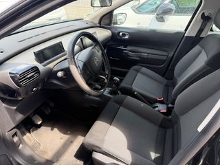 Citroen C4 Cactus 2016-thumb-5