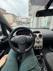 Opel Corsa 2010-thumb-2