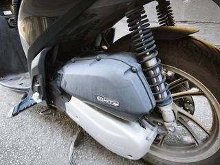 Honda SH 150i 2013-thumb-1