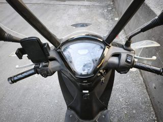 Honda SH 150i 2013-thumb-4