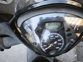 Honda SH 150i 2013-thumb-5