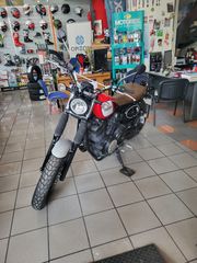 Yamaha SCR 950 2018