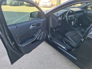 Mercedes-Benz A 180 2014-thumb-8