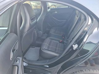 Mercedes-Benz A 180 2014-thumb-19