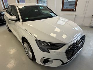 Audi A3 2022 A3 40 TFSI e ADVANCED-thumb-1