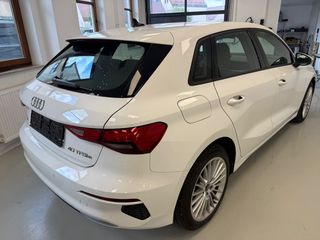 Audi A3 2022 A3 40 TFSI e ADVANCED-thumb-3