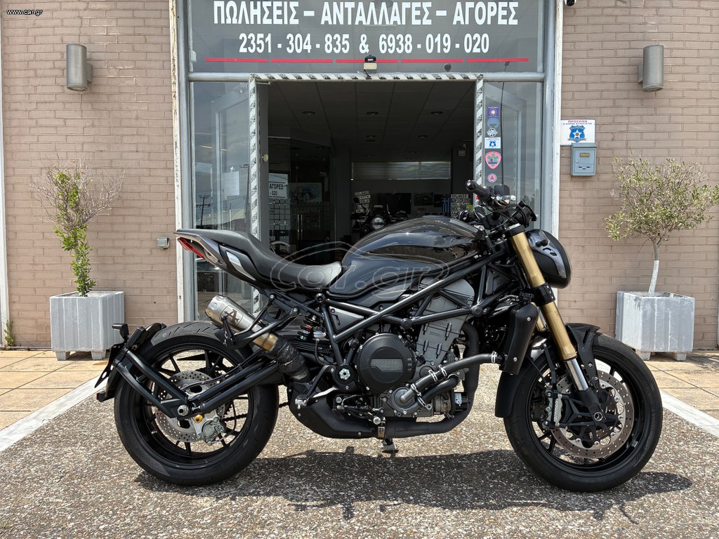 Benelli 752 S 2021 ### 2021 - ARROW