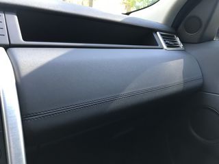 Land Rover Discovery 2017 Sport-thumb-18