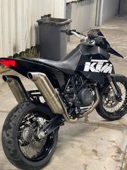 KTM 690 SM 2010-thumb-4