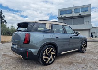 Mini Cooper SE Countryman 2025 ALL4  ( PRICE OF NEW 57.000€)-thumb-3