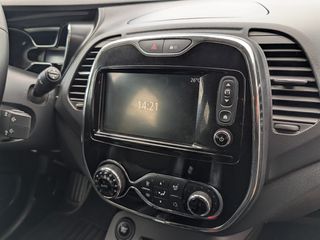 Renault Captur 2017 FULL EXTRA AUTOMATIC NAVI CAMERA GRIP CONTROL-thumb-7