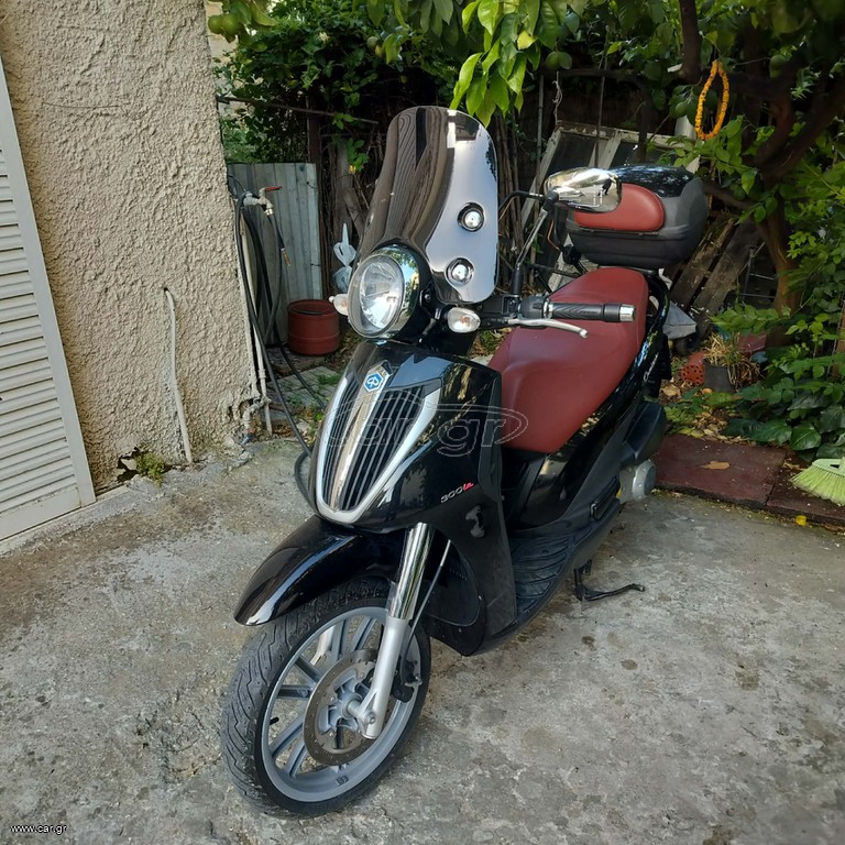 Piaggio Carnaby 300 Cruiser 2014