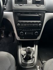 Skoda Yeti 2012 ΕΛΛΗΝΙΚΗΣ ΑΝΤΙΠΡΟΣΩΠΕΙΑΣ-thumb-7