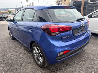 Hyundai i 20 2019 1200cc 86ps CAMERA! Navigation! Full book servise!-thumb-8