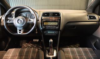 Volkswagen Polo 2011 GTI DSG-thumb-17