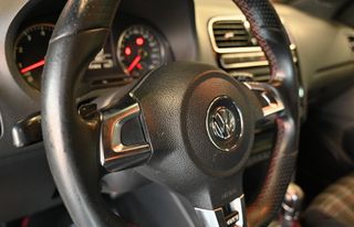 Volkswagen Polo 2011 GTI DSG-thumb-18