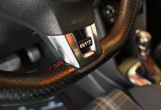 Volkswagen Polo 2011 GTI DSG-thumb-19