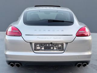 Porsche Panamera 2014 S E-HYBRID-thumb-7