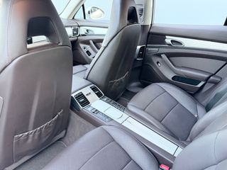 Porsche Panamera 2014 S E-HYBRID-thumb-25