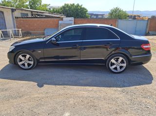 Mercedes-Benz E 200 2010 CGI BLUEEFFICIENCY AVANTGARDE AUTOMATIC