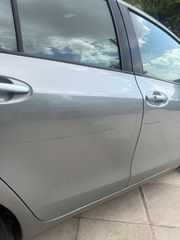 Toyota Yaris 2006-thumb-3