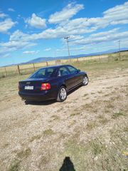 Audi A4 1996-thumb-6