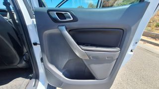 Ford Ranger 2016 3.2 200PS, LIMITED FULL EXTRA-thumb-47